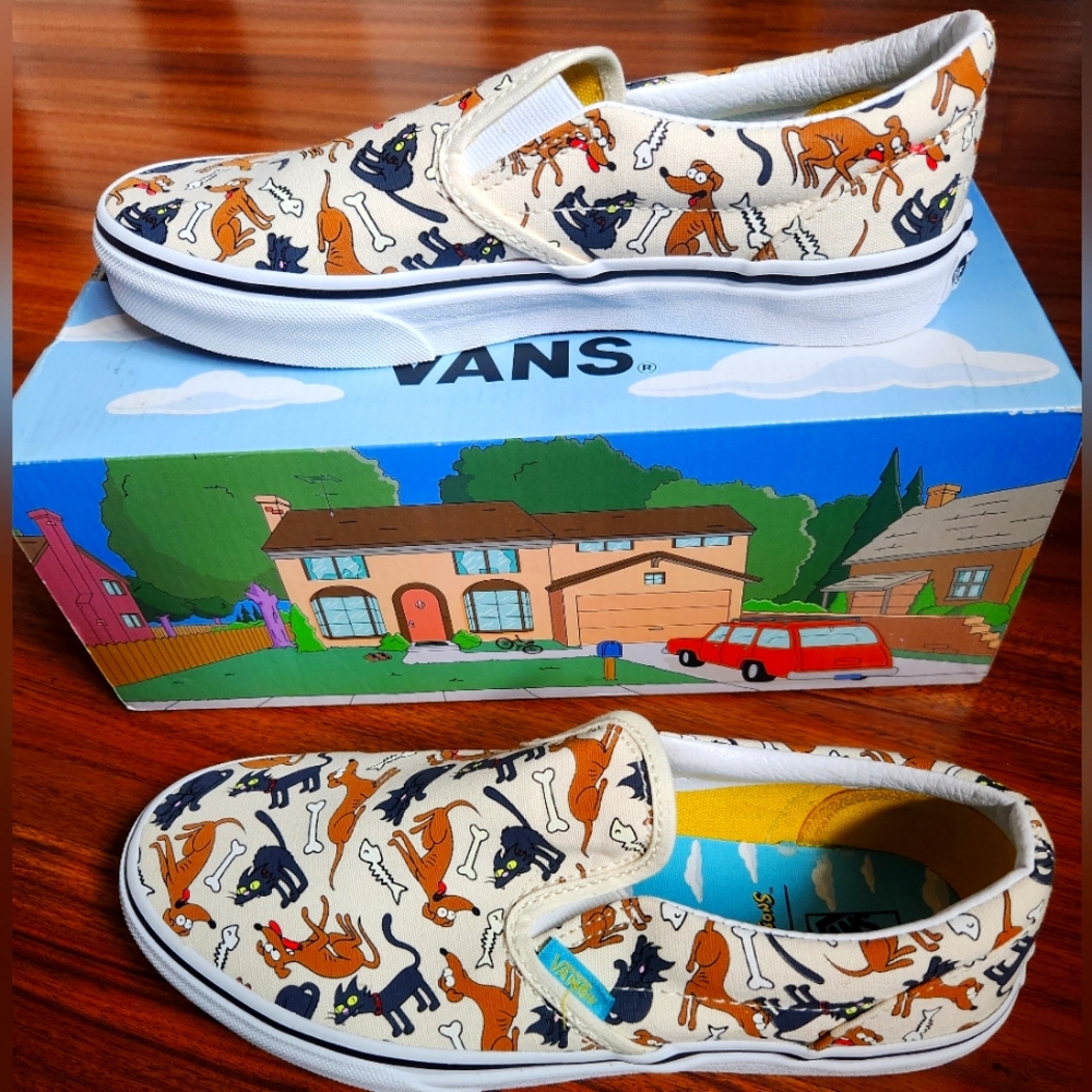 Vans The Simpsons Family Pets Print Classic Slip-On Sneakers 5.5 EU 37